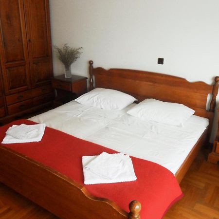 Villa Corona Donji Okrug  Buitenkant foto
