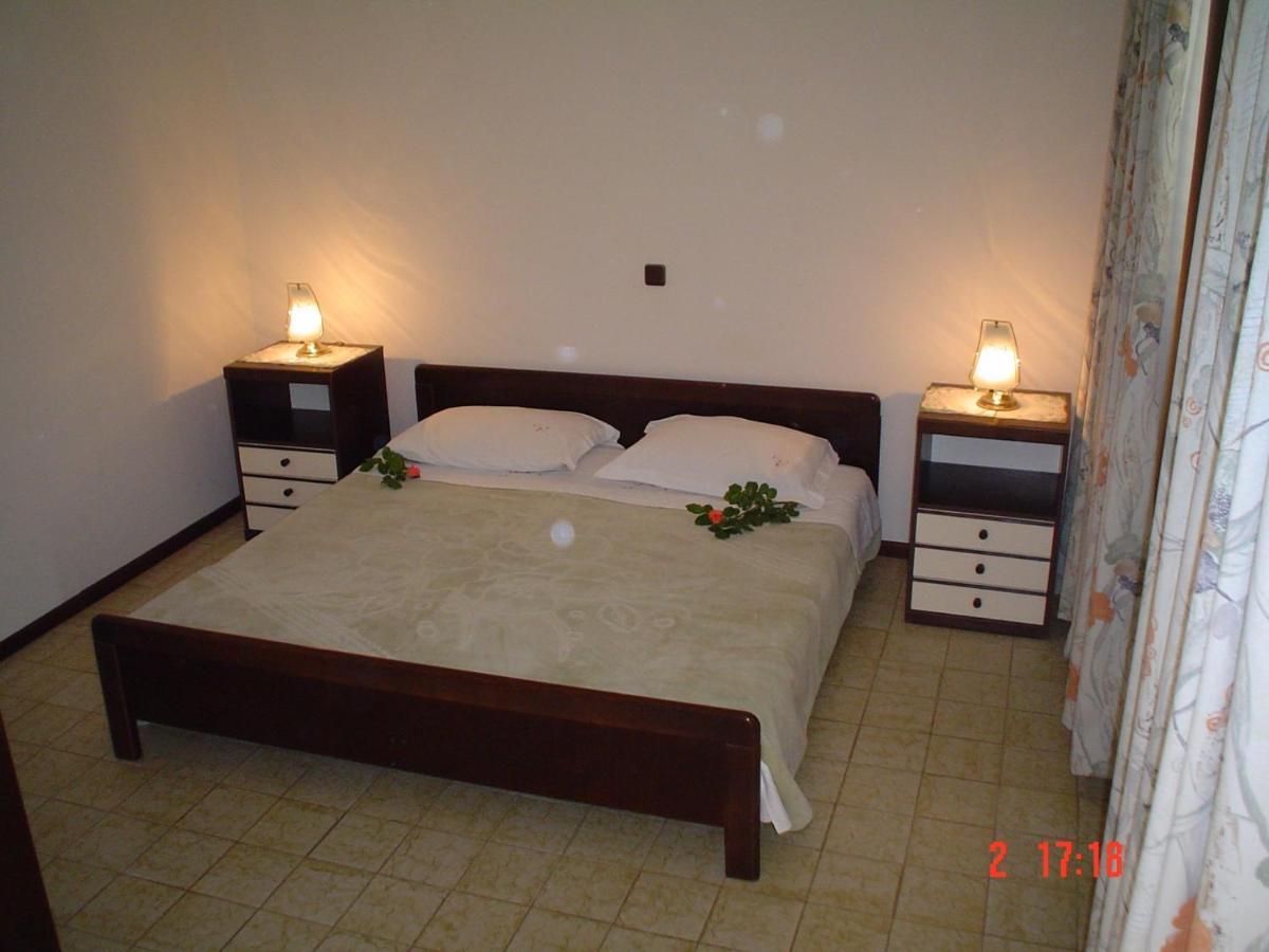 Villa Corona Donji Okrug  Buitenkant foto